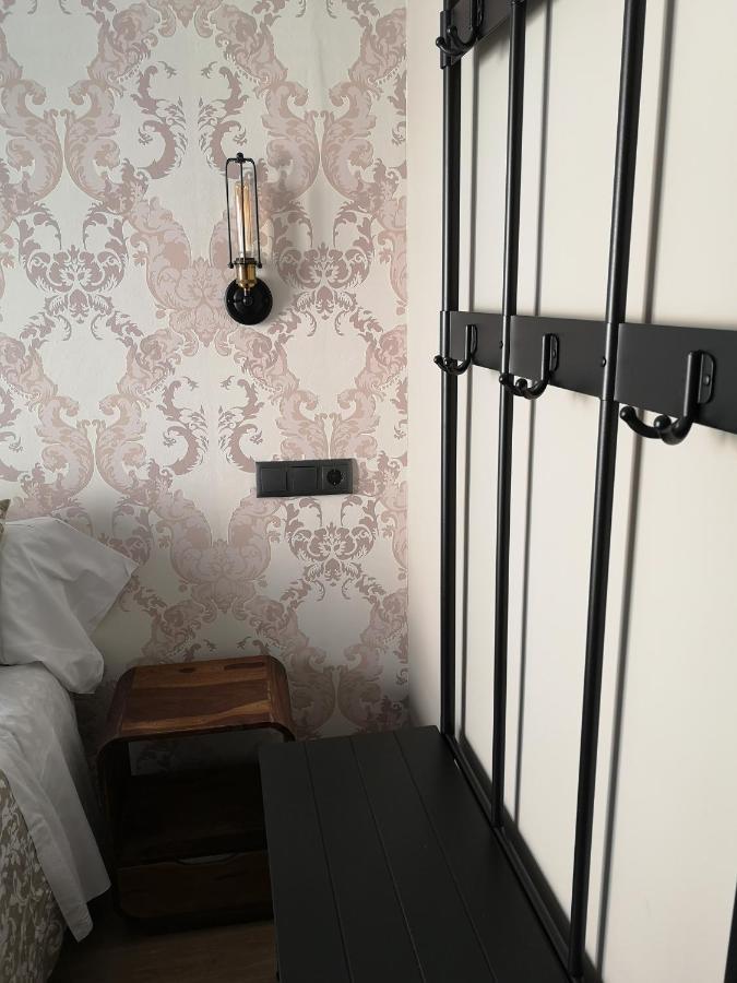 Hostal Juan Bravo Segovia Buitenkant foto