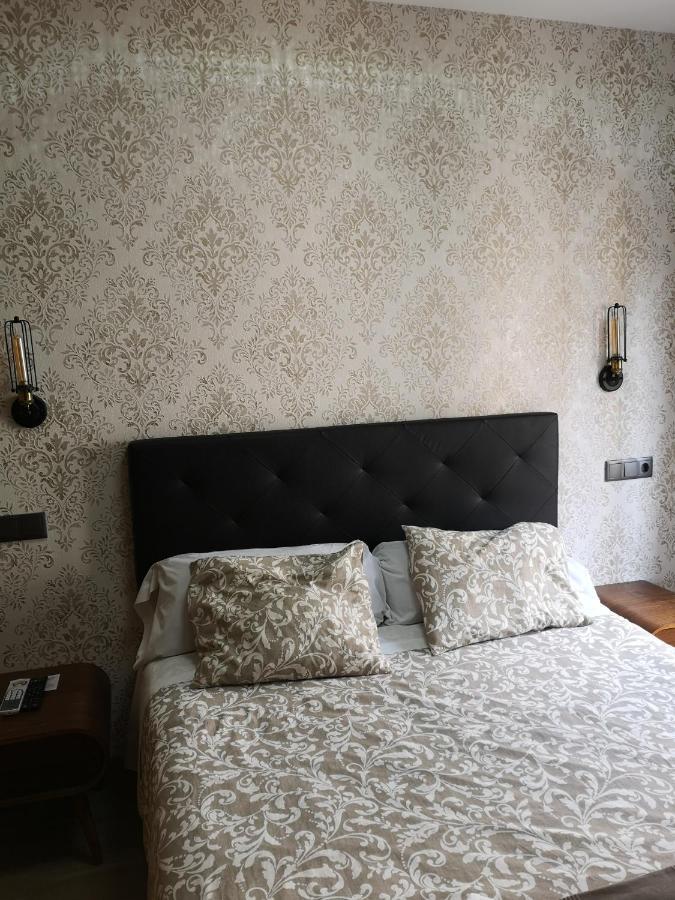Hostal Juan Bravo Segovia Buitenkant foto