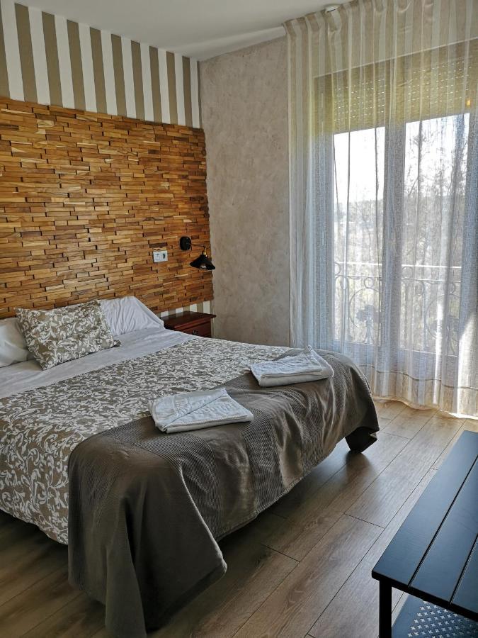 Hostal Juan Bravo Segovia Buitenkant foto